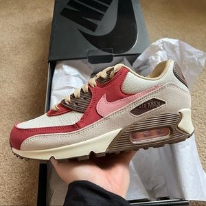 Nike Air Max 90 | “Bacon”
